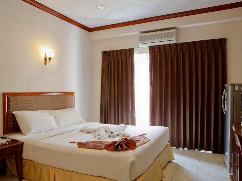 Inn House Pattaya Exterior foto